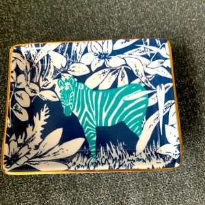 Wonder jewelry dish with zebra and flowers